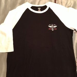 3/4 Sleeve Vans Shirt Size XL